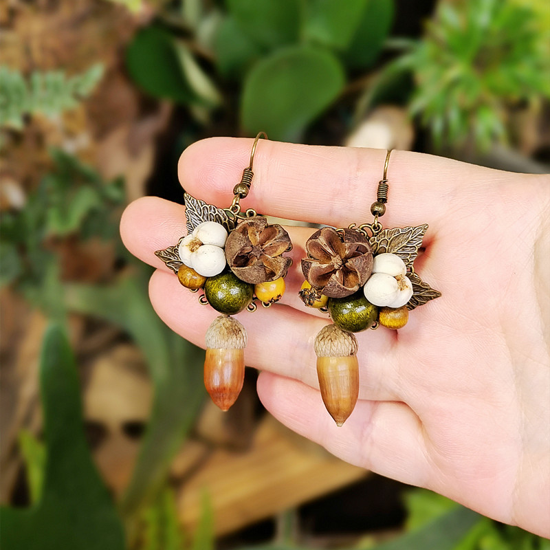 Vintage Wooden Plant Earring U - Vintage Fashion Wholesale ulasan dan harga