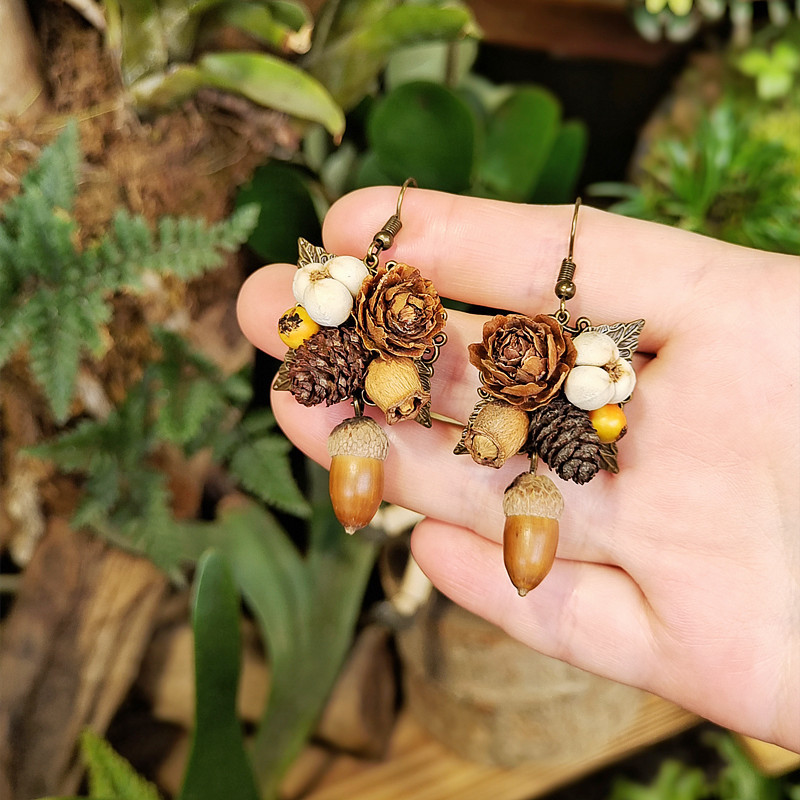 Vintage Wooden Plant Earring U - Vintage Fashion Wholesale ulasan dan harga