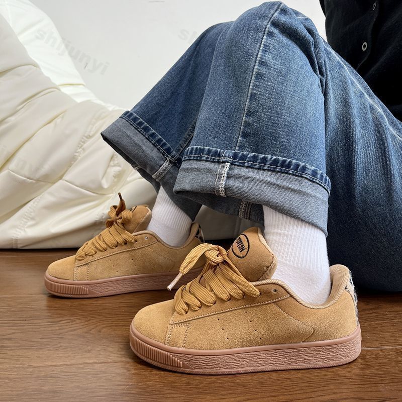 Couple's Sneakers 2025 Autumn  - Vintage Fashion Trends 2025 ulasan dan harga